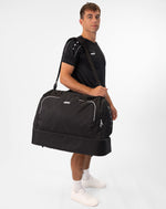Load image into Gallery viewer, Bad Tasche Refereestore Austria Toiletry Bag 2024
