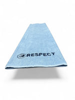 Lade das Bild in den Galerie-Viewer, „Personalisiertes RESPECT-Badetuch – 150 x 90 cm“
