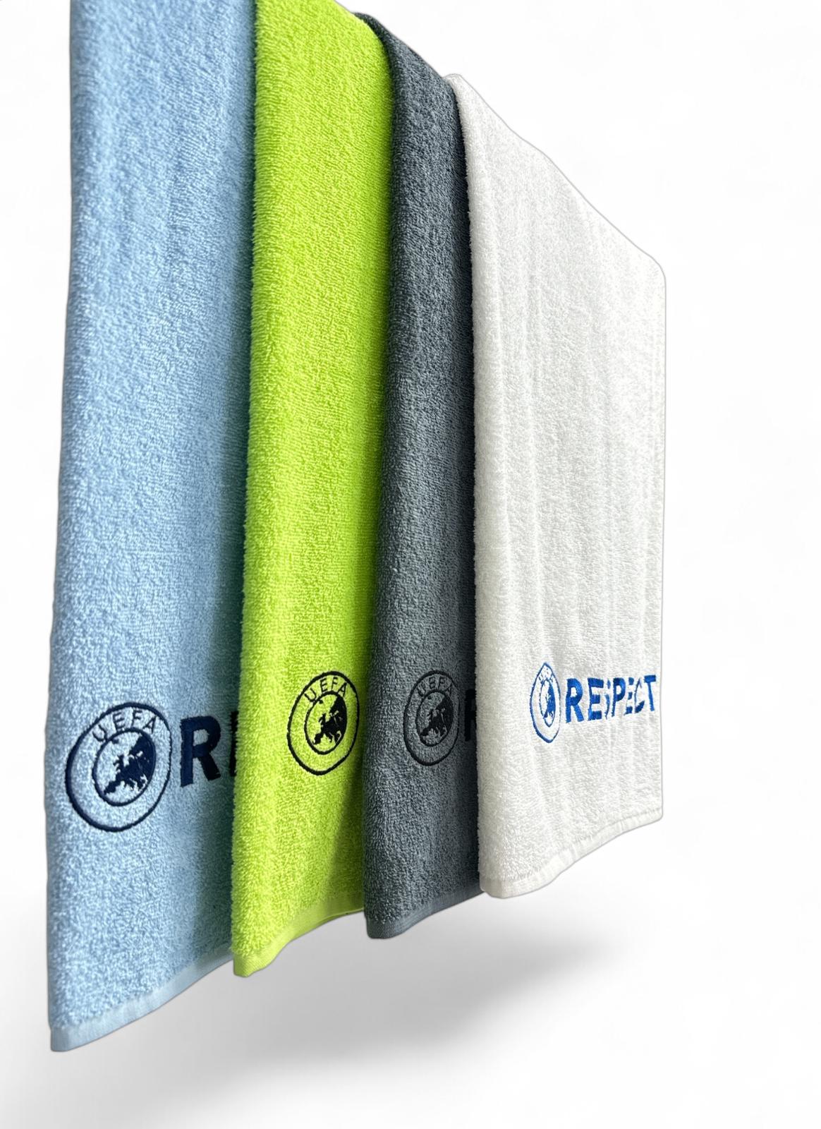 „Personalisiertes RESPECT-Badetuch – 150 x 90 cm“
